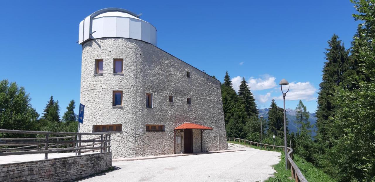 Albergo Chalet Abete Rosso Castello Tesino Exterior foto